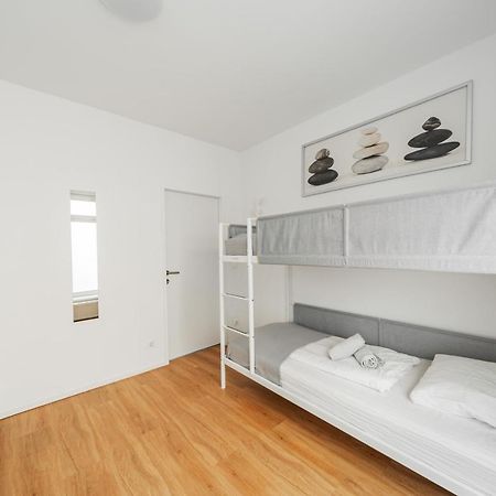 Central Apartment Lofts Вена Экстерьер фото
